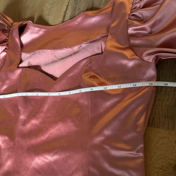 Renaissance Blush Pink Satin Puff Sleeve Corset Style Top Sweetheart Neck Y2K - Picture 5 of 7